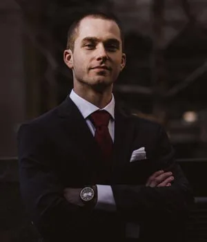 Our Expert Team - 蓝鲸体育官网